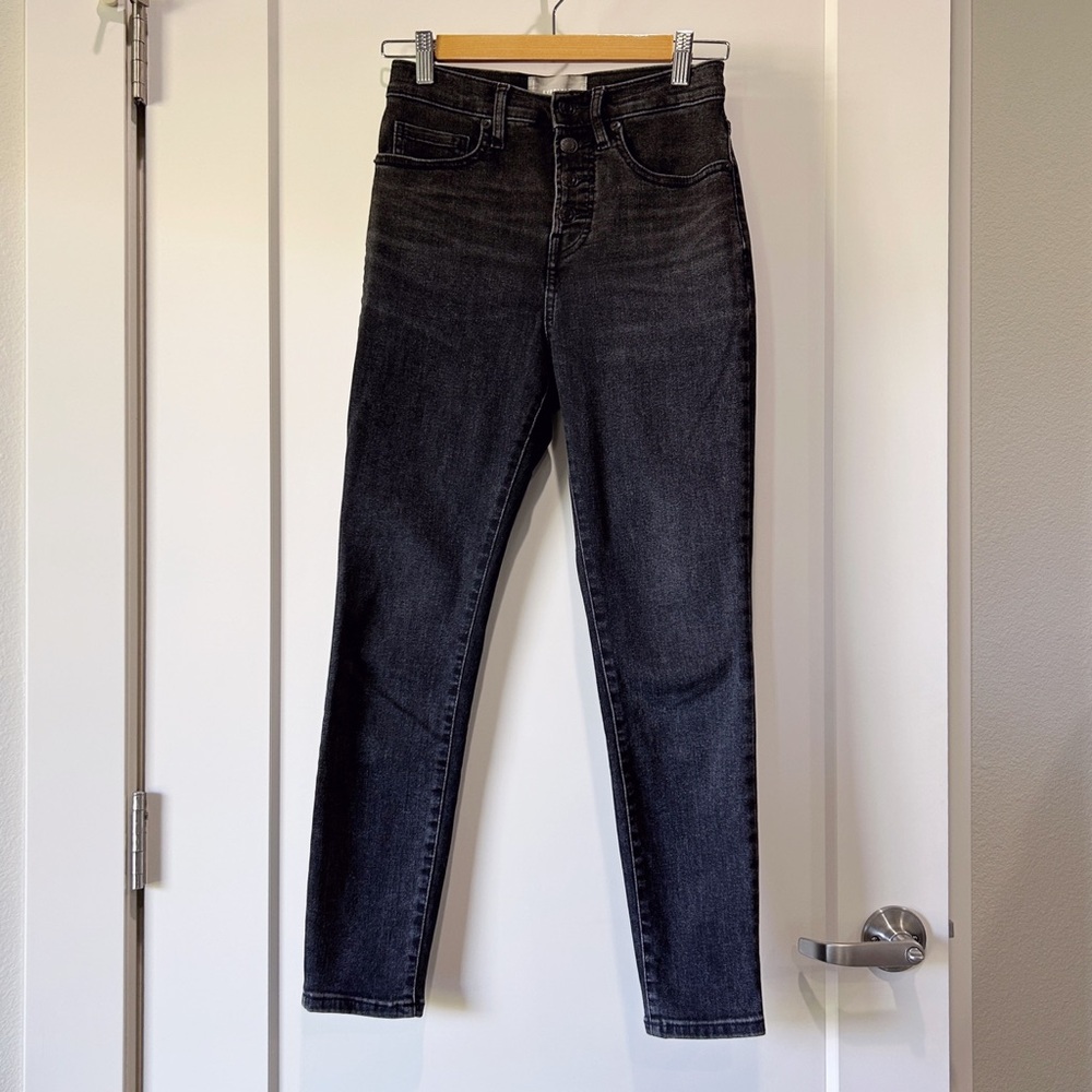 Everlane Authentic Stretch High-Rise Skinny Jeans in washed black size 26 ankle